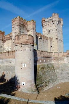 Famous Castle of La Mota (Castillo de la Mota) in the morning - one of the best preserved and most beautiful medieval fortresses of Spain.