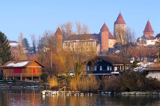 Estavayer le Lac with castle