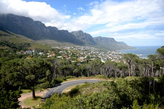 A landscape image of Table Top Mountain in Capetown