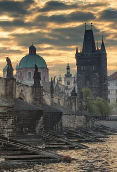 Dramatic sunrise on the Charles Bridge (Prague, Czech Republic)