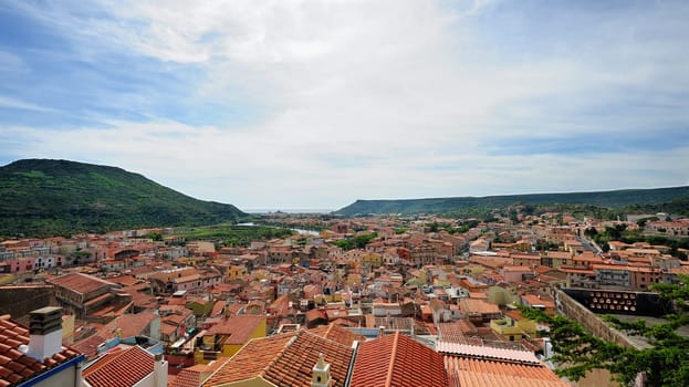 Bosa is situated on the mouth of the river Temo, the only town in Sardinia built on the estuary of a river navigable.
