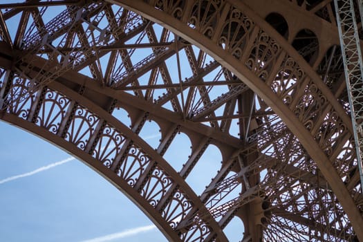 eiffeltower in paris landmark in front of blue sky in spring architecture view
