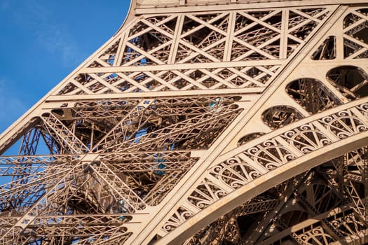 eiffeltower in paris landmark in front of blue sky in spring architecture view