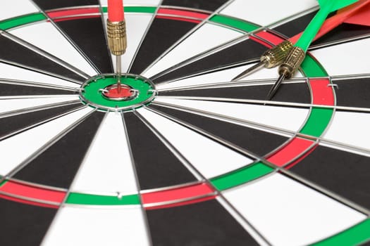 arrows and darts target the exact game