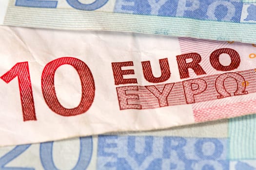 Euro banknotes with shallow depth of field and selective focus