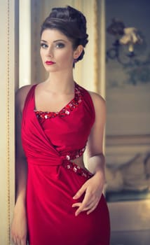 lady in red