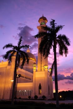 The Omar Ali Saifuddien Mosque in the center of the capital Bandar Seri Begawan in the kingdom of Brunei Darussalam on Borneo in South East Asia