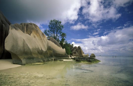 Africa,Indian Ocean,Seychelles,Island,Beach,Travel,Vacation,Sea,Beach,La Digue,. A dream beach on the western coast of the island of La Digue audf of the Seychelles archipelago in the Indian Ocean off Africa.