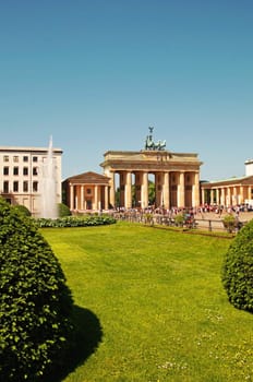 Brandenburger Tor Deutschland Berlin / Brandenburg Gate Germany Berlin