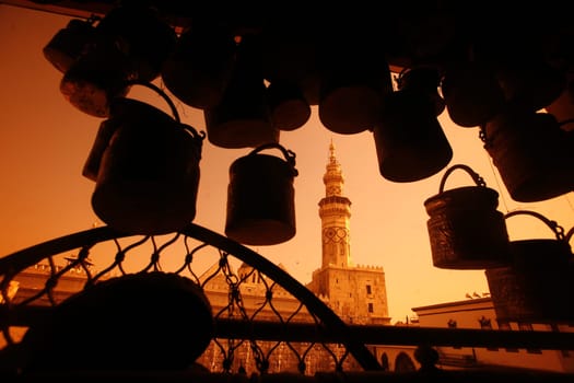 Asien, Naher Osten, Syrien, Damaskus,   Der Innenhof der  Omaijad Moschee im Souq und Altstadt von Damaskus in der Hauptstadt von Syrien.