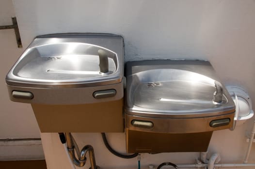 washbasin,on board,ship,cruise ship,cruise,refreshment,water,dispenser,basin,deck,small,aluminum,metal