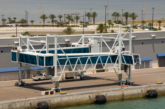 cruise,terminal,stairs,gangway,entrance,access,scaffolding,entrance,embarkation,disembarkation,cruise ship,quay,pier,harbor,anchor,Orlando,terminal,sea,coast,shore,Florida,Port Canaveral,cruise,shipping