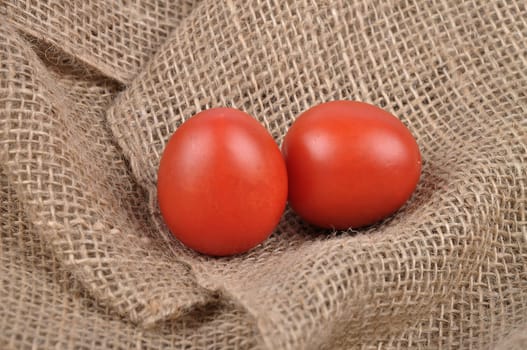 Tomatoes on jute