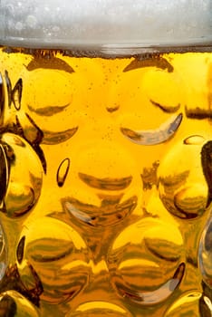 Beer jug format-filling