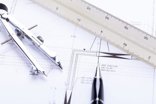 Architectural blueprints and working materials for architects for surveying in the Böro on a scherib tisch