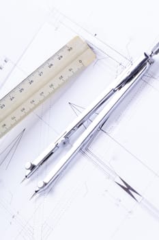 Architectural blueprints and working materials for architects for surveying in the Böro on a scherib tisch