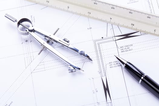 Architectural blueprints and working materials for architects for surveying in the Böro on a scherib tisch