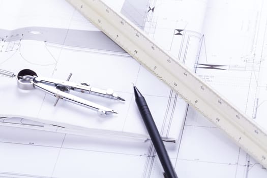 Architectural blueprints and working materials for architects for surveying in the Böro on a scherib tisch