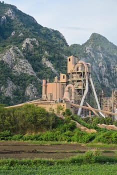Cement plant