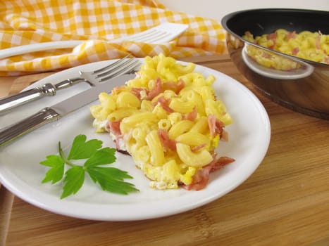 Omelette with pasta,egg and ham