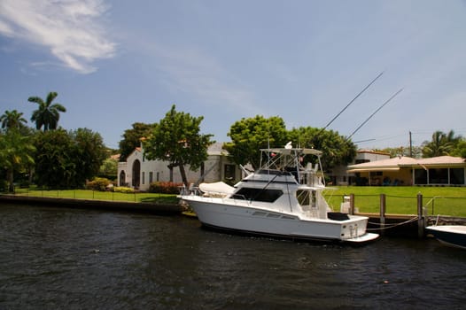 yacht,deep sea fishing,fishing,fishing,fishing boat,harbor,pier,anchor,Fort Lauderdale,Florida,pier,white,promenade,shore,canal,river,quay,luxury,cruise,excursion,4