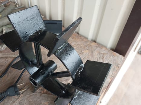 Modification of earth hooks for a the motorized cultivator