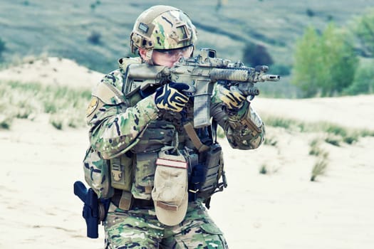 US soldier in the desert during the military operation