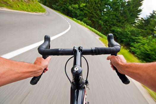 Road cycling wide angle speed shoot