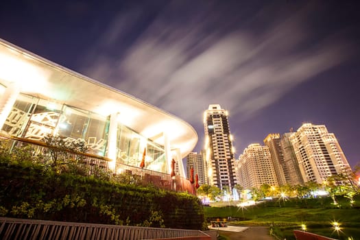 Building at night for adv or others prupose use