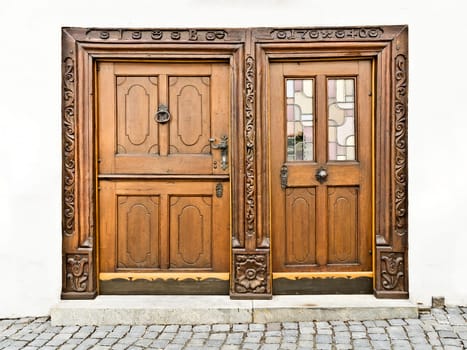 An image of an old door