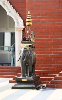 elephant statue
