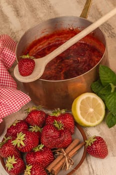 Strawberry jam cooking
