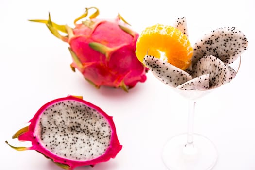 This tropical fruit has a vibrant purple skin and a creamy,white pulp. It is imported from Mexico,Nicaragua,Thailand and Vietnam..