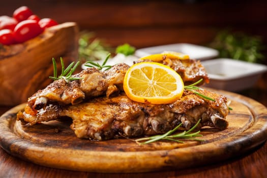BBQ spare ribs with orange and dips