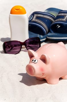 Save holiday money for a piggy bank holiday