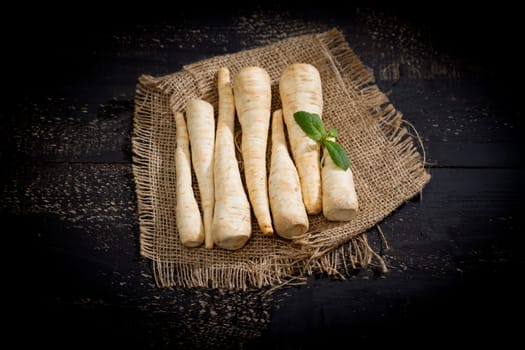 Root petersilie or parsley root (Petroselinum crispum subsp. tuberosum),Studio
