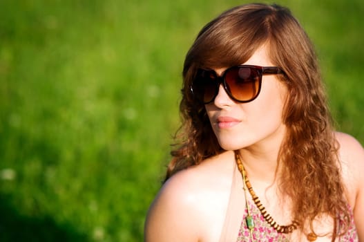 Young woman with sunglasses
