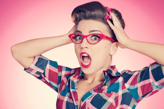 Shocked pin up girl