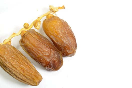 Dried dates