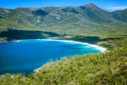 An image of a beautiful Australian beach and the blue sky
