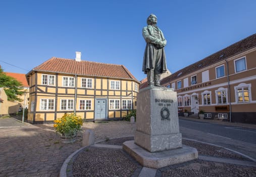 Monument in Rudkébing,inventor of electromagnetism