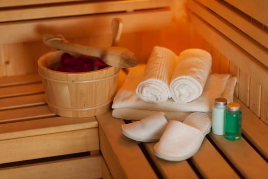 Arrangement of the health spa equipments