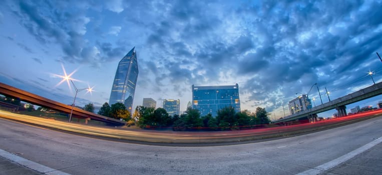 skyline of charlotte nrth carolina during morning commute