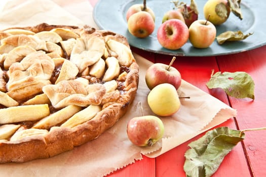 Homemade apple pie with organic apple apple sepfeln