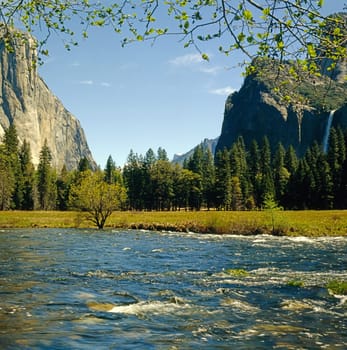 El Capitan and Merced River in Yosemite National Park, California