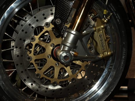 Norton 961 Cafe Racer - Detailed view