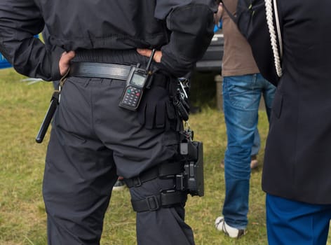member of arrest unit from behind