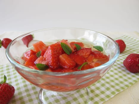 Bowl with strawberries and fresh mint