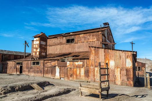 Old rusted building in the UNESCO World Heritage ghost town of Humberstone, Chile