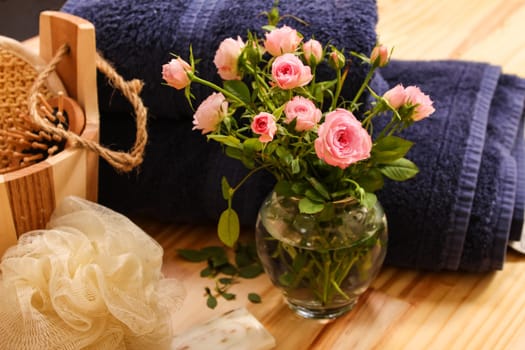 Roses, towels and spa accessories.